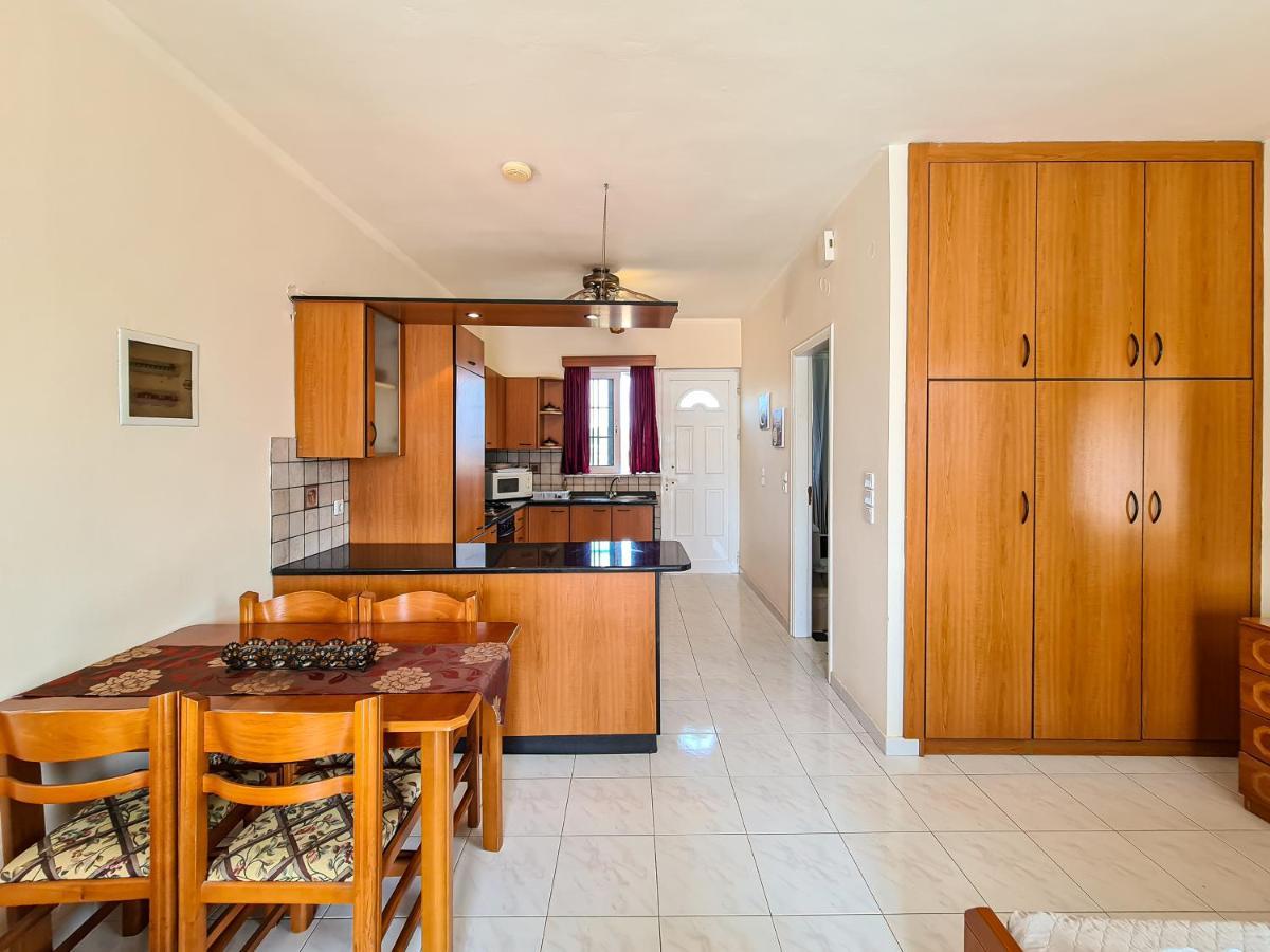 Colonial Studio/Apartment Faliráki Kültér fotó